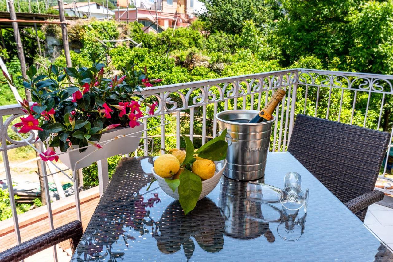 Relais Francesca Bed and Breakfast Piano di Sorrento Exteriör bild