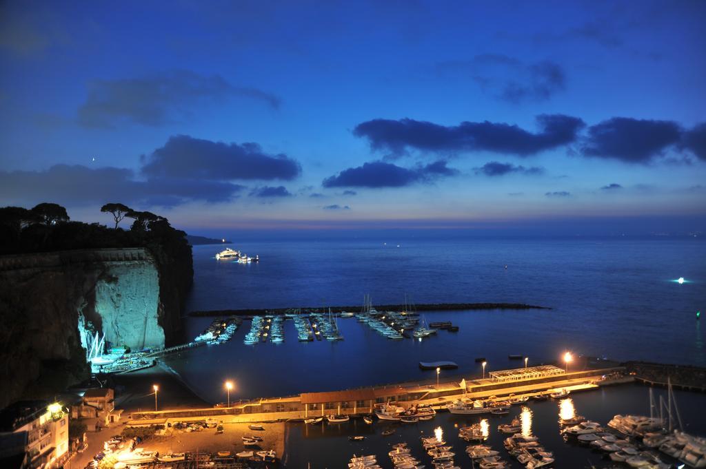 Relais Francesca Bed and Breakfast Piano di Sorrento Exteriör bild