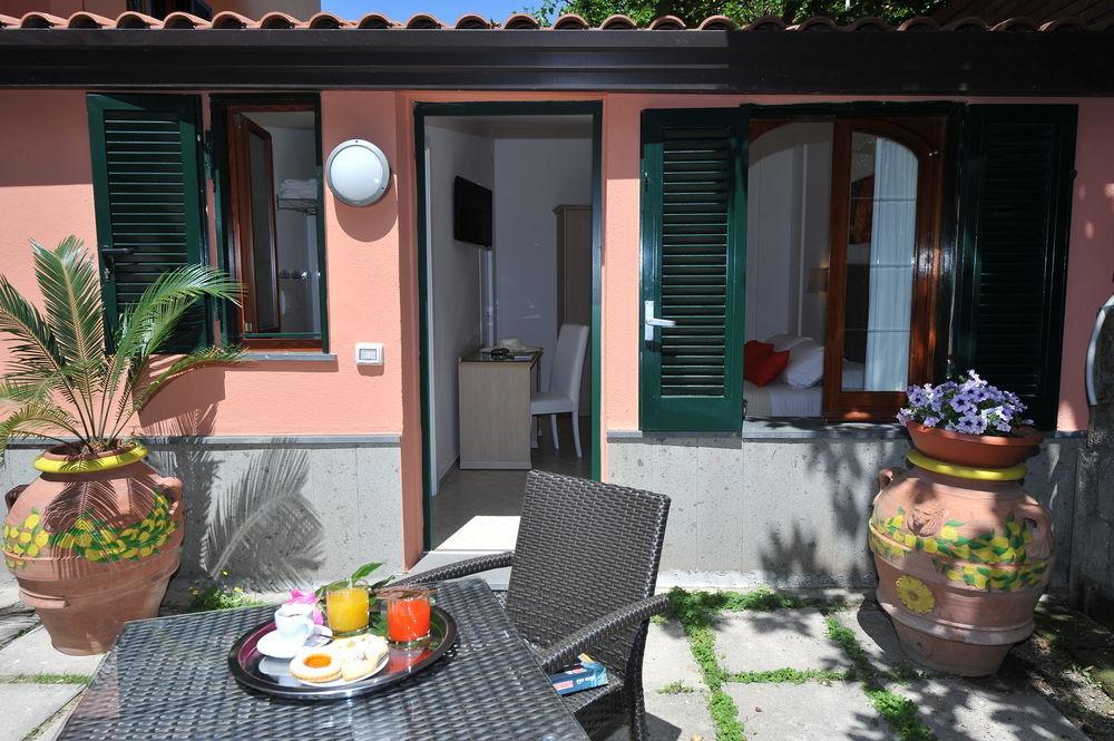 Relais Francesca Bed and Breakfast Piano di Sorrento Exteriör bild