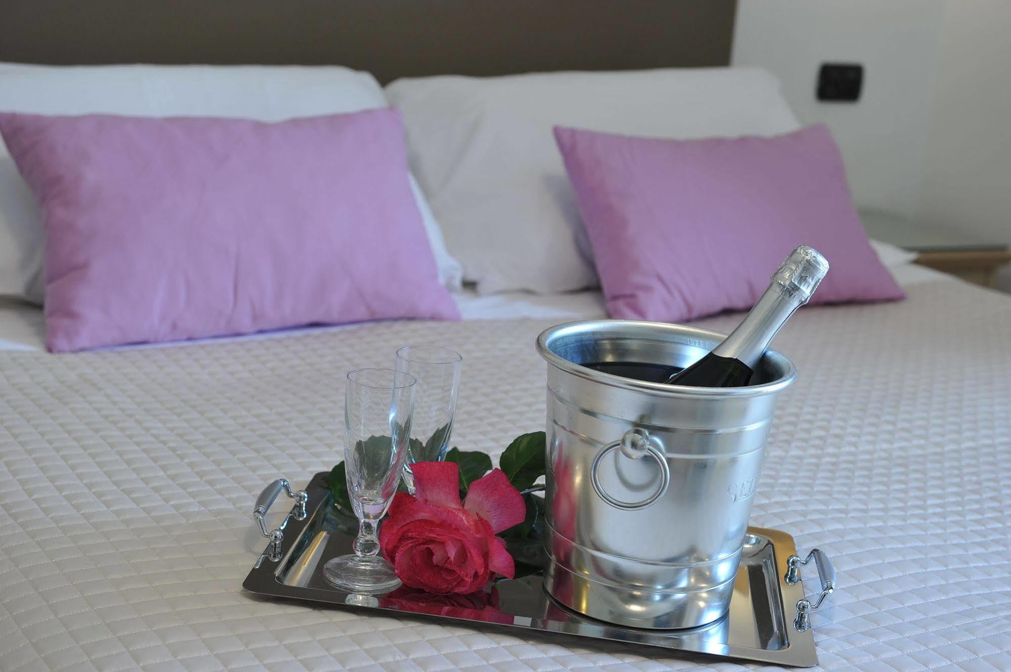 Relais Francesca Bed and Breakfast Piano di Sorrento Exteriör bild